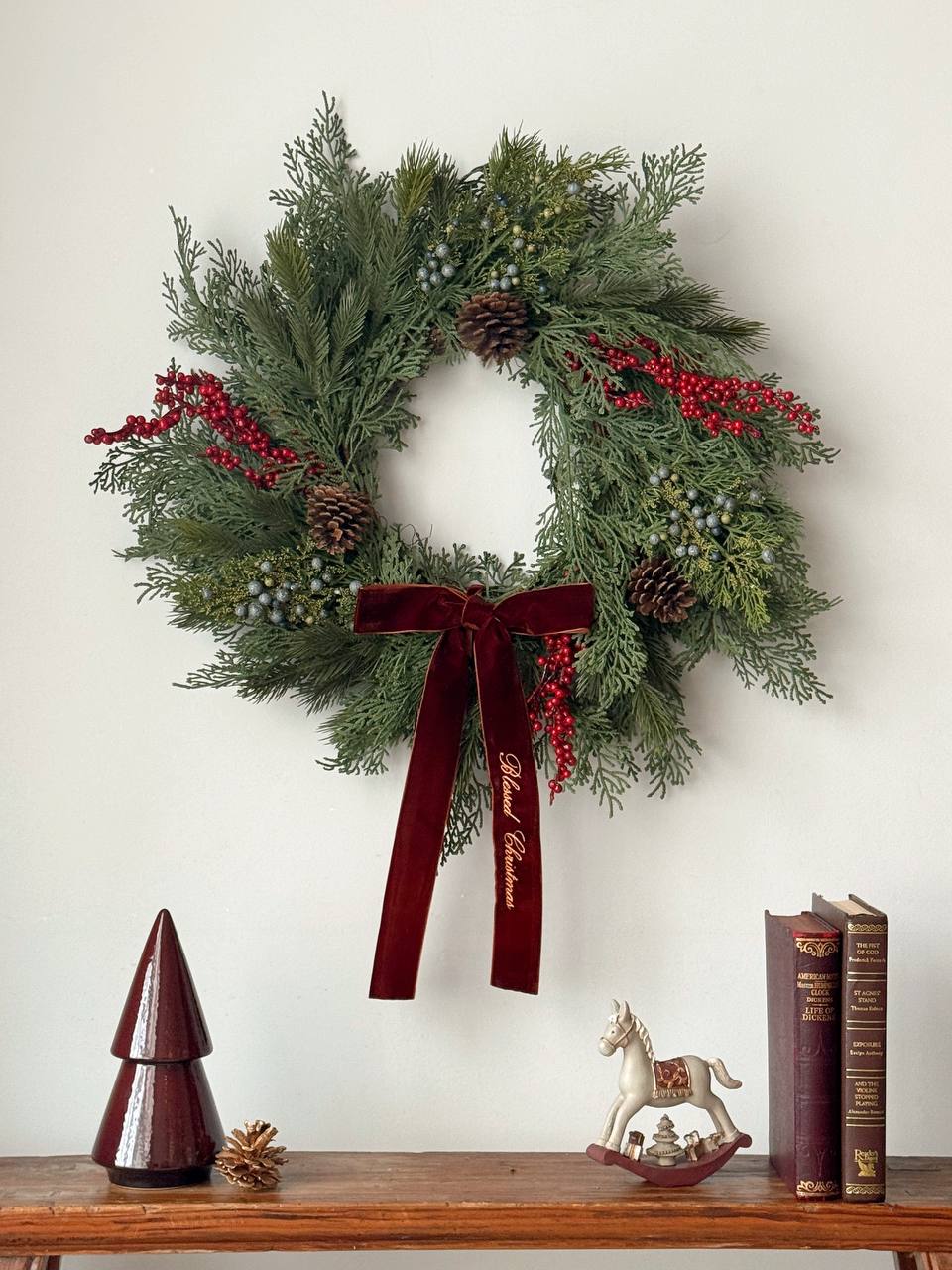 Evergreen Custom Bow Wreath (2) Evergreen Velvet Bow Wreath - Image 1