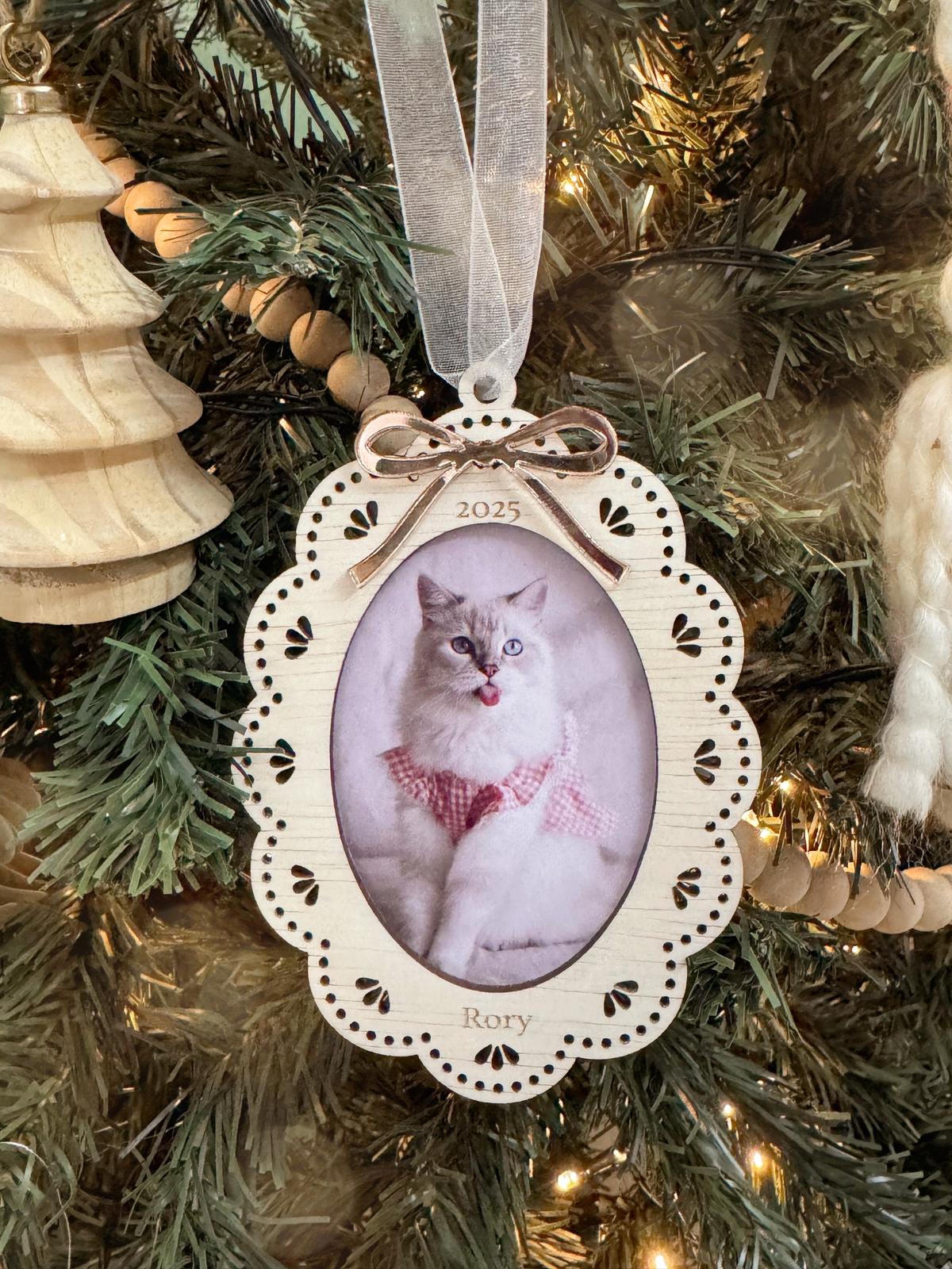 Heirloom Bow Portrait Ornament Cat Heirloom Bow Portrait Ornament - Image 3